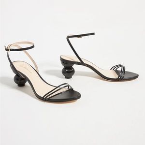 NIB Guilhermina Sculptural Heel Sandals